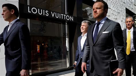 werken bij louis vuitton|Louis Vuitton Careers .